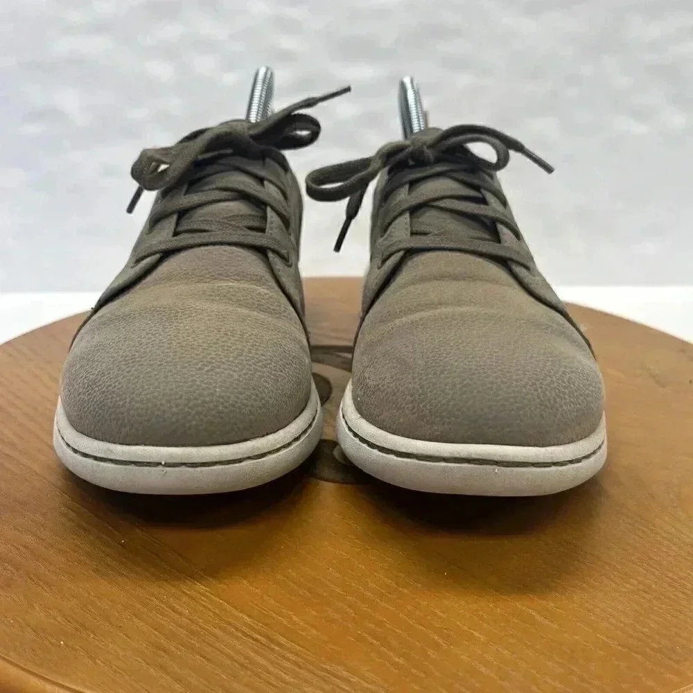 CLARKS CLOUD STEPPERS SNEAKERS TENNIS SHOES CUSHIONED COMFORT SZ 9.5